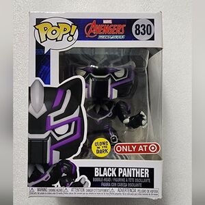 Funko Pop Pin Black Panther mech strike